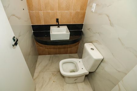 Lavabo de casa à venda com 3 quartos, 200m² em Santa Branca, Belo Horizonte