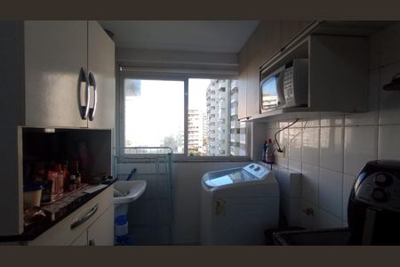 Apartamento à venda com 70m², 2 quartos e 2 vagasÁrea de Serviço