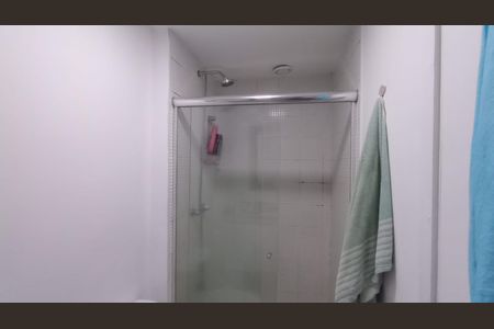 Apartamento à venda com 70m², 2 quartos e 2 vagasBanheiro da Suíte