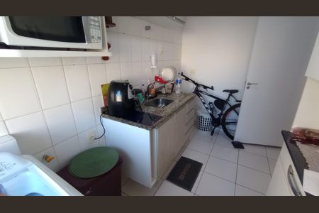Apartamento à venda com 70m², 2 quartos e 2 vagasCozinha