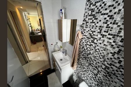 Apartamento à venda com 56m², 2 quartos e 1 vagaBanheiro