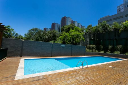 Apartamento à venda com 32m², 1 quarto e 1 vagaÁrea comum - Piscina