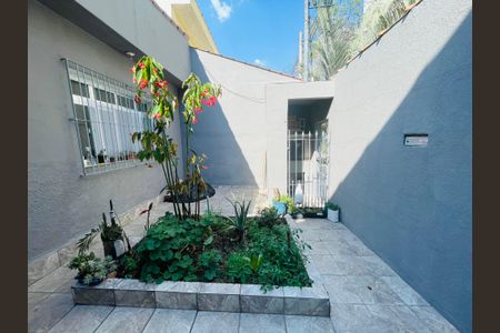 Casa à venda com 75m², 1 quarto e 2 vagasJardim