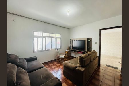 Sala de casa à venda com 1 quarto, 75m² em Jardim Santa Mena, Guarulhos