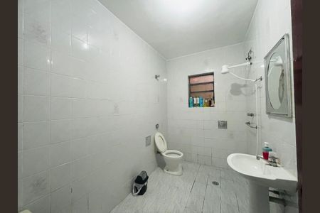 Casa à venda com 75m², 1 quarto e 2 vagasBanheiro