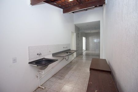 Casa para alugar com 90m², 2 quartos e 1 vagaCozinha e Área de Serviço