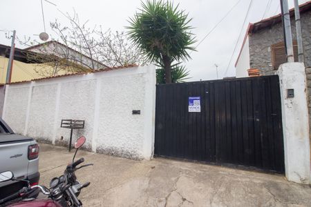 Casa para alugar com 90m², 2 quartos e 1 vagaFachada