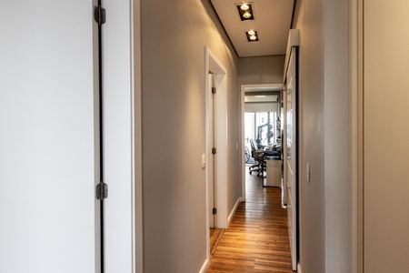 Apartamento à venda com 187m², 3 quartos e 3 vagasCorredor