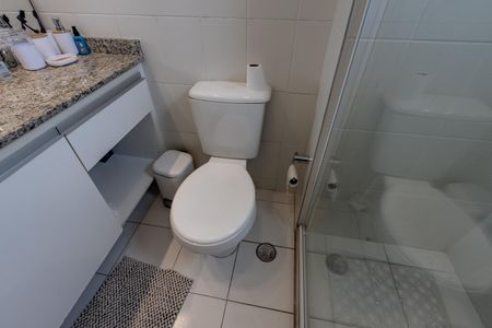 Apartamento à venda com 187m², 3 quartos e 3 vagasQuarto 3 - Banheiro da Suite
