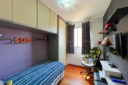 Quarto de apartamento à venda com 3 quartos, 70m² em Salgado Filho, Belo Horizonte