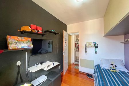 Quarto de apartamento à venda com 3 quartos, 70m² em Salgado Filho, Belo Horizonte