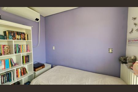 Casa de condomínio à venda com 264m², 5 quartos e 2 vagasQuarto 4 - Suíte