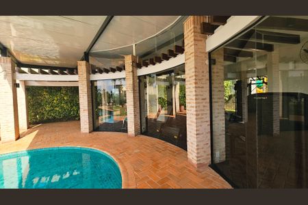 Casa de condomínio à venda com 264m², 5 quartos e 2 vagasÁrea comum - Piscina