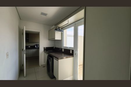 Casa de condomínio à venda com 264m², 5 quartos e 2 vagasLavanderia