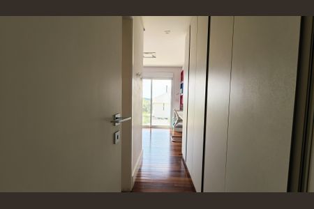 Casa de condomínio à venda com 264m², 5 quartos e 2 vagasQuarto 3 - Suíte