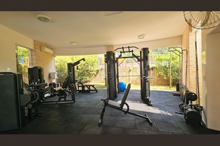 Casa de condomínio à venda com 264m², 5 quartos e 2 vagasÁrea comum - Academia