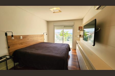 Casa de condomínio à venda com 264m², 5 quartos e 2 vagasQuarto 2 - Suíte