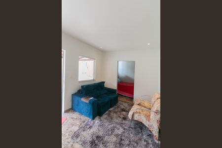 Sala de casa para alugar com 3 quartos, 240m² em Vila Cloris, Belo Horizonte