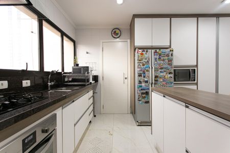 Apartamento para alugar com 156m², 3 quartos e 2 vagasCozinha
