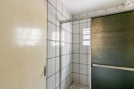 Banheiro Social de casa à venda com 1 quarto, 150m² em Vila Nhocuné, São Paulo