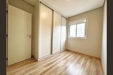 Foto 04 de apartamento à venda com 3 quartos, 88m² em Vila Itapura, Campinas