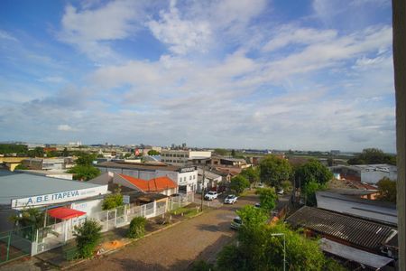 Vista da sala de apartamento à venda com 2 quartos, 65m² em Jardim Floresta, Porto Alegre