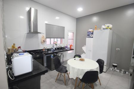 Casa para alugar com 140m², 3 quartos e 5 vagasCozinha