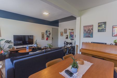 Sala de apartamento à venda com 3 quartos, 102m² em Santo Antônio, Belo Horizonte