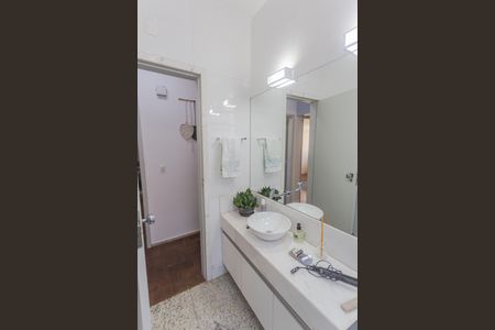 Apartamento à venda com 102m², 3 quartos e 1 vagaBanheiro Social