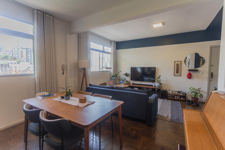 Sala de apartamento à venda com 3 quartos, 102m² em Santo Antônio, Belo Horizonte