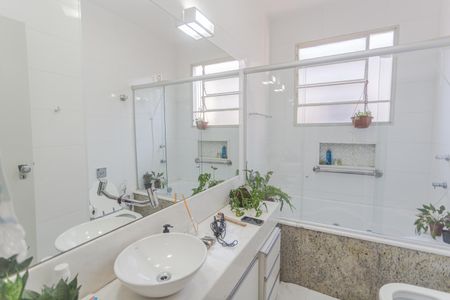 Apartamento à venda com 102m², 3 quartos e 1 vagaBanheiro Social