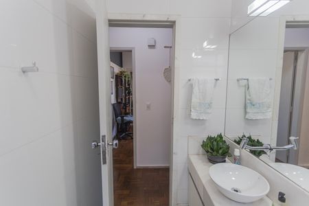 Apartamento à venda com 102m², 3 quartos e 1 vagaBanheiro Social
