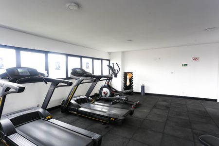 Studio para alugar com 26m², 1 quarto e sem vaga Studio para alugar com 26m², 1 quarto e sem vagaÁrea comum - Academia