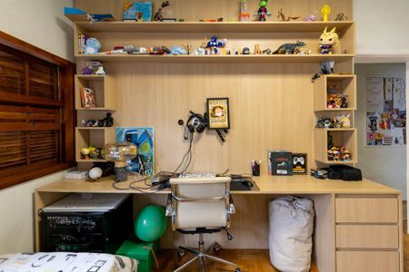 Apartamento à venda com 145m², 3 quartos e 1 vagaQuarto 2