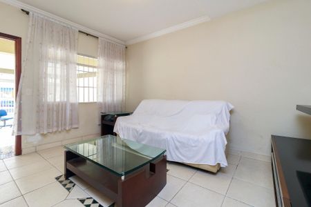 Sala de casa à venda com 4 quartos, 191m² em Jardim São Luís, São Paulo