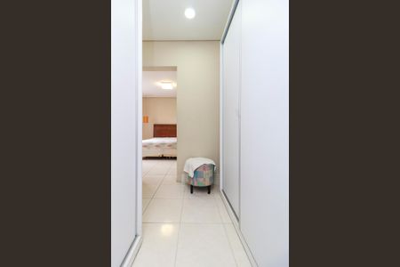 Casa à venda com 191m², 4 quartos e 4 vagas Casa à venda com 191m², 4 quartos e 4 vagasSuíte