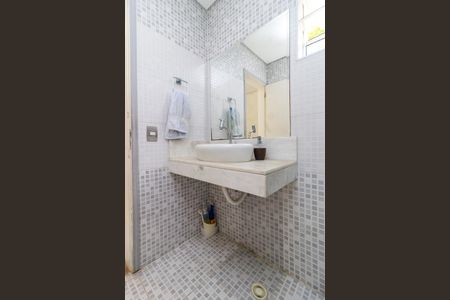 Casa à venda com 191m², 4 quartos e 4 vagas Casa à venda com 191m², 4 quartos e 4 vagasBanheiro 3