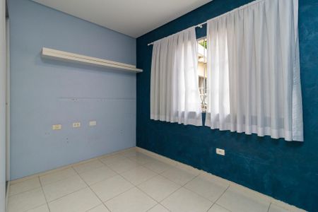 Casa à venda com 191m², 4 quartos e 4 vagas Casa à venda com 191m², 4 quartos e 4 vagasQuarto 2