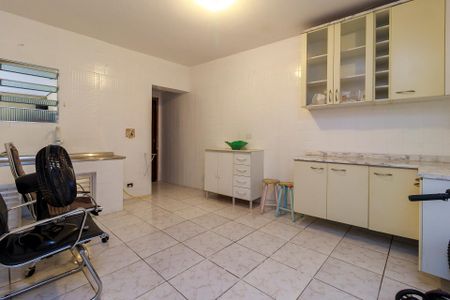 Casa à venda com 191m², 4 quartos e 4 vagas Casa à venda com 191m², 4 quartos e 4 vagasEdícula