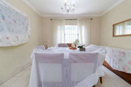 Sala de casa à venda com 4 quartos, 191m² em Jardim São Luís, São Paulo