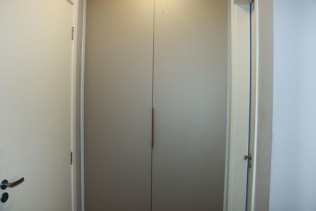 Apartamento para alugar com 57m², 2 quartos e 1 vagaQuarto 1