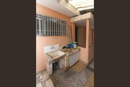 Casa à venda com 80m², 2 quartos e sem vagaÁrea de Serviço