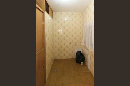 Casa à venda com 80m², 2 quartos e sem vagaBanheiro