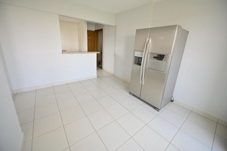 Apartamento para alugar com 75m², 2 quartos e 1 vagaSala