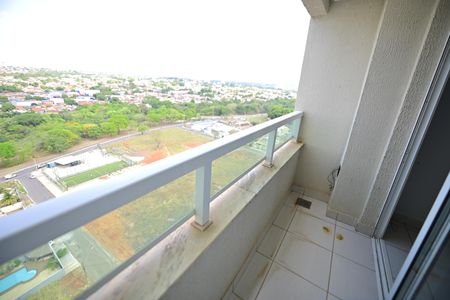 Apartamento para alugar com 75m², 2 quartos e 1 vagaSacada