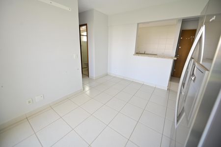 Sala de apartamento para alugar com 2 quartos, 75m² em Residencial Celina Park, Goiânia