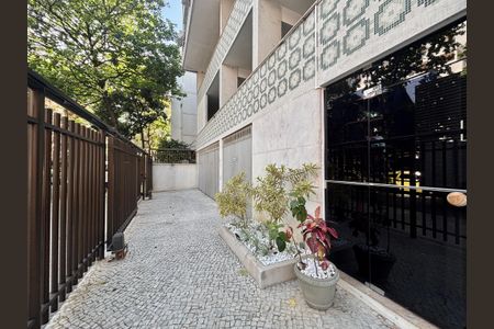 Apartamento para alugar com 125m², 3 quartos e 1 vagaPortaria