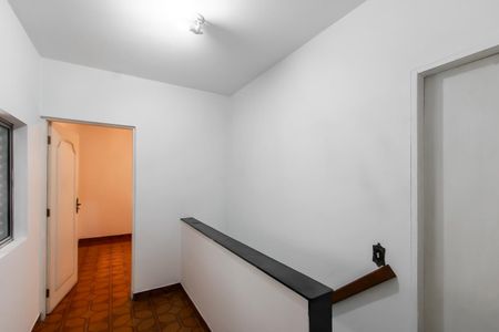 Casa à venda com 125m², 4 quartos e 2 vagasCorredor