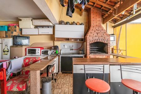 Casa para alugar com 180m², 3 quartos e 2 vagasÁrea comum - Churrasqueira