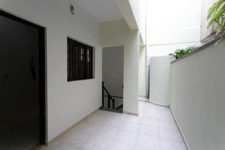 Casa à venda com 303m², 3 quartos e 4 vagas Casa à venda com 303m², 3 quartos e 4 vagasQuintal